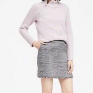 PR: Banana Republic Navy/ Cream Tweed Skirt